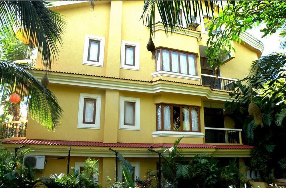 Bougainvillea Guest House Candolim Esterno foto