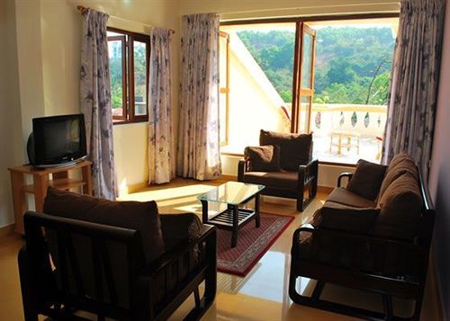 Bougainvillea Guest House Candolim Esterno foto