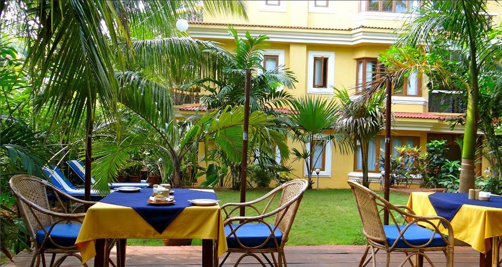 Bougainvillea Guest House Candolim Esterno foto