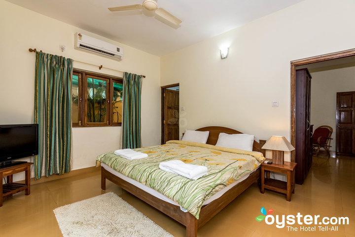 Bougainvillea Guest House Candolim Esterno foto